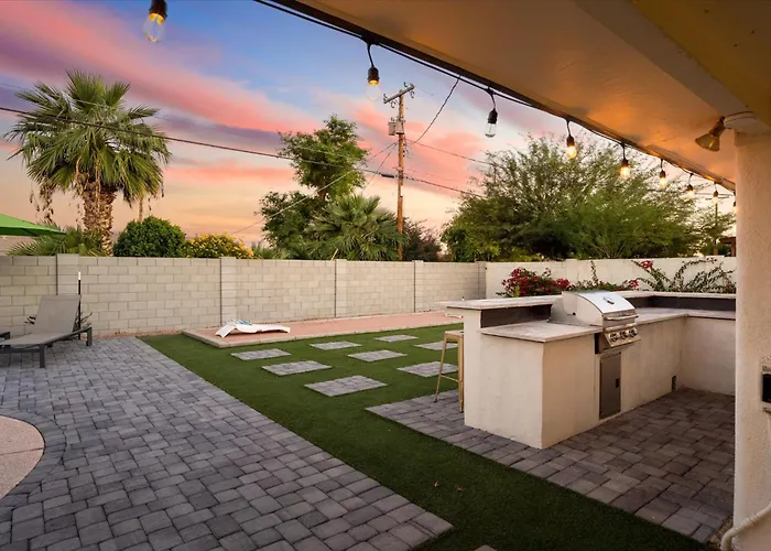 Holiday home Good Vibes Pool Hot Tub Putt Putt Pool Table